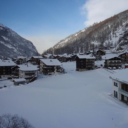 Apartament Haus Aurora Saas-Grund Zewnętrze zdjęcie